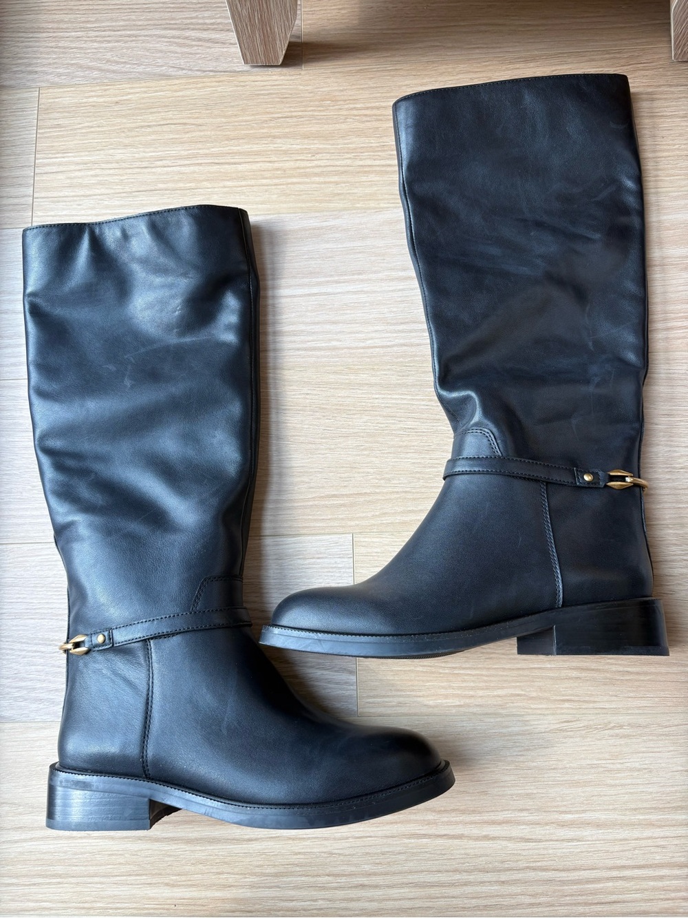 Black Leather Women's Riding Boots